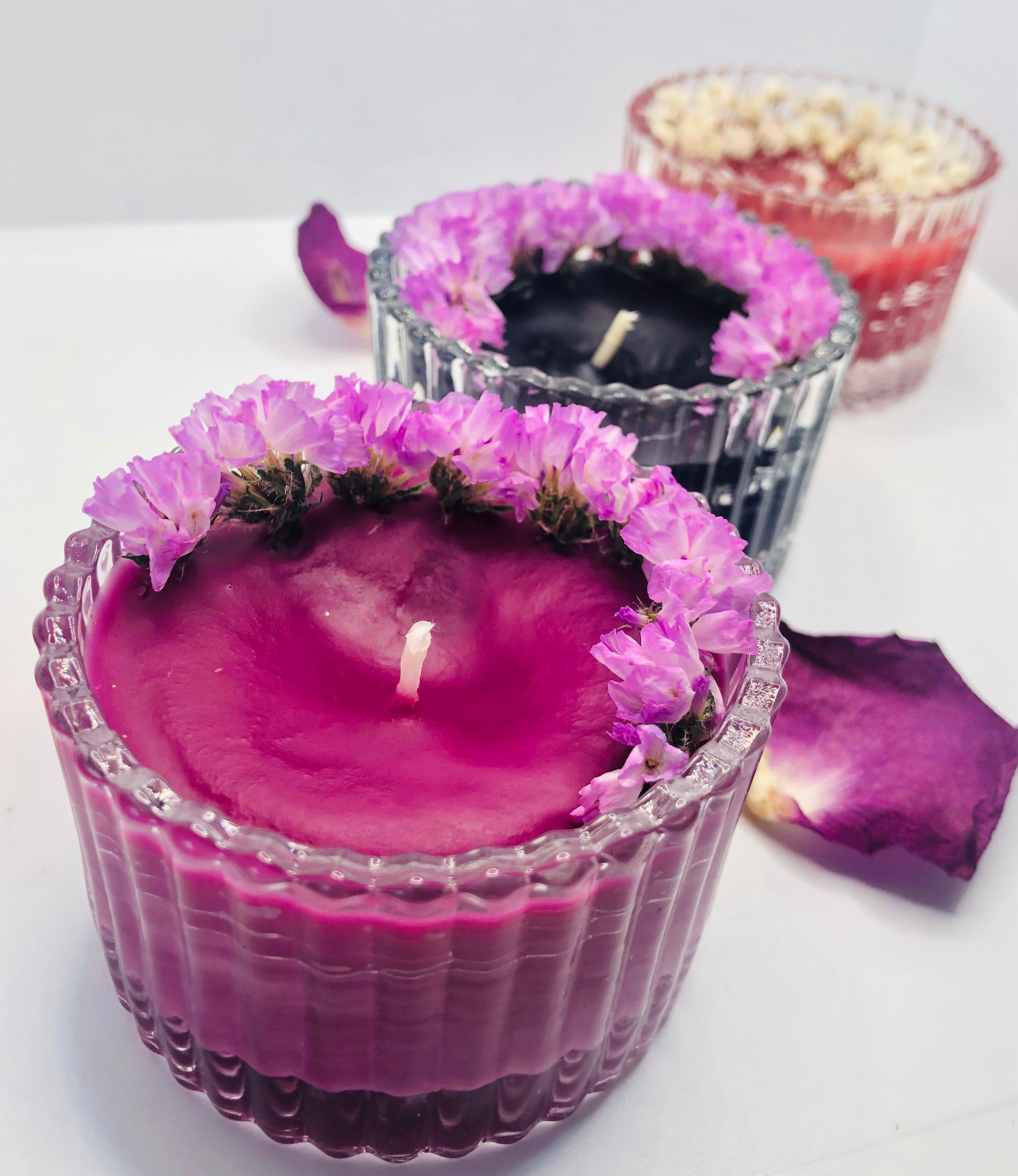 Botanical Candle (small)  scented :Sweet cherry  ,Apple pie , Sandalwood, Japanese Cherry